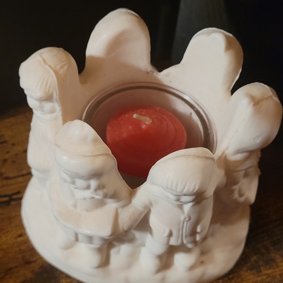 Avon Glow of Christmas - Picture 3 of 9